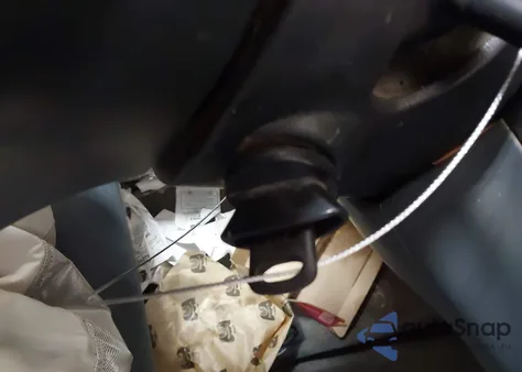 1997 Mercury Mountaineer из США, поврежденный, VIN 4M2DU55P3VUJ33077